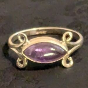 Rare Solid 925 Sterling Silver Genuine Amethyst Ring Size 8